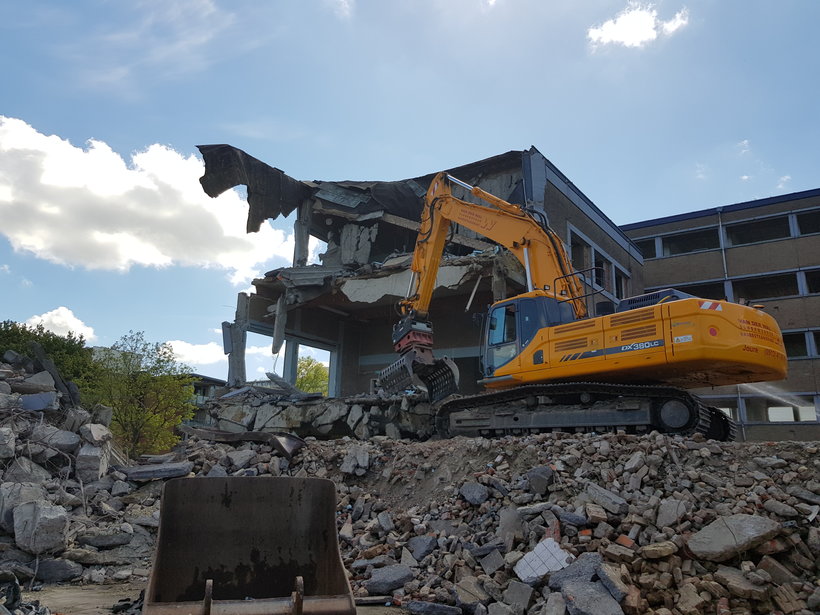 20190513_114411 Technische School Leeuwarden sloop.jpg