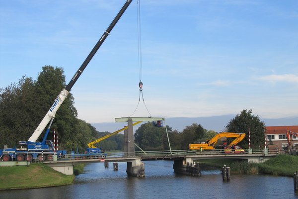 Marknesserweg brug 8 fototoestel Addnoice_lr.jpg 