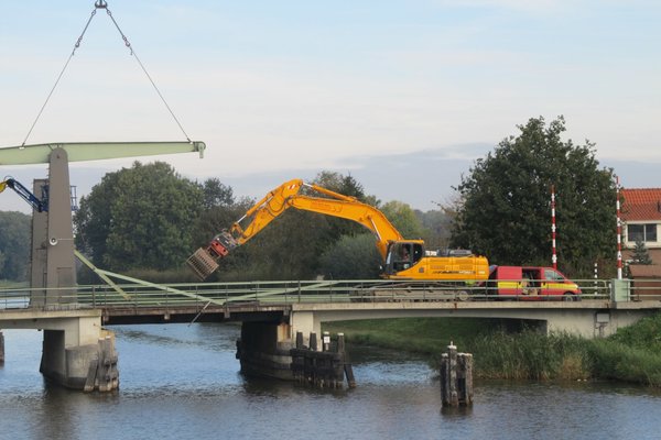 Marknesserweg brug 22 fototoestel Addnoice_lr.jpg 