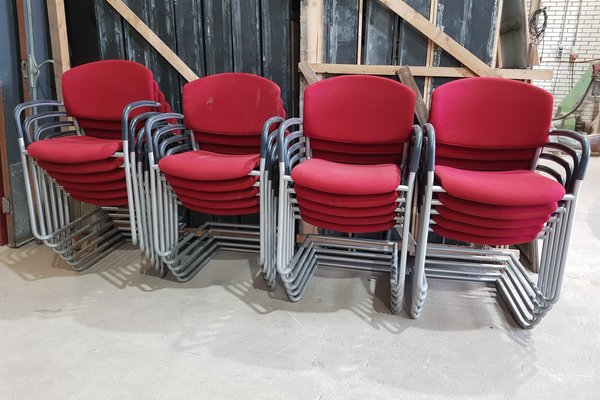 2021.14.07 stoelen.jpg 
